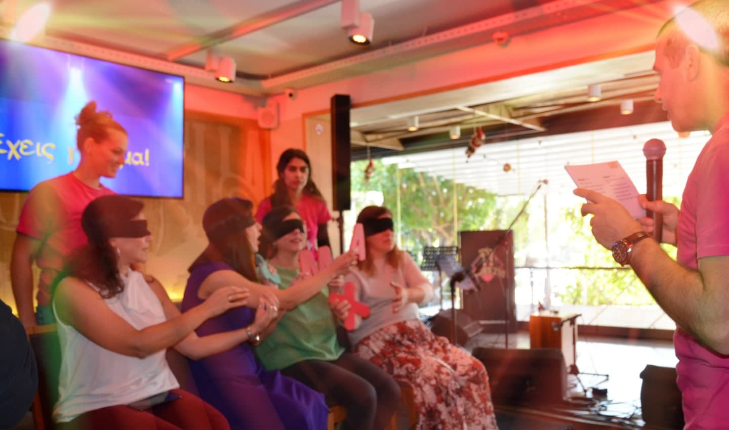 CELEBRITY GAME SHOW_xmas-03-min.jpg