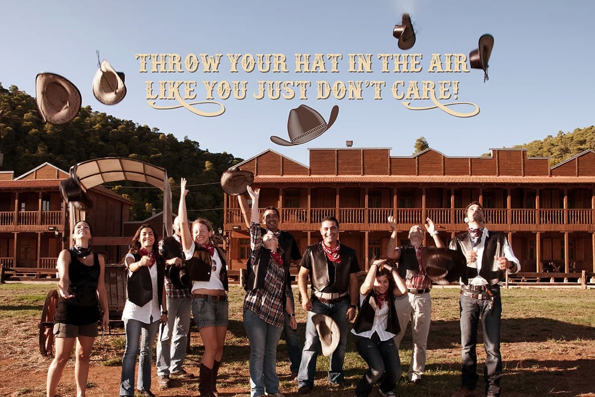 FISTFUL OF DOLLARS_08_1200px-min.jpg