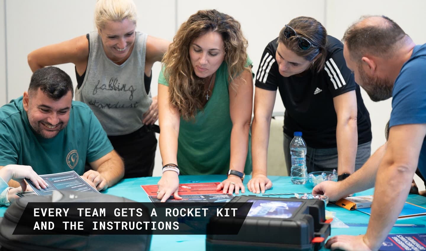 MOON & BACK-05-min.jpg