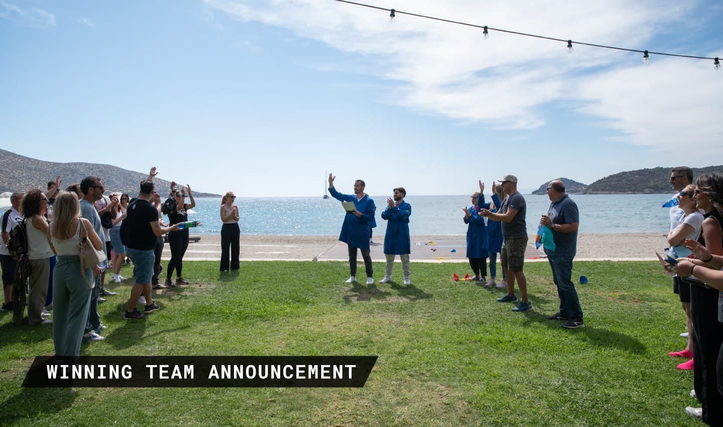 MOON & BACK-21-min.jpg